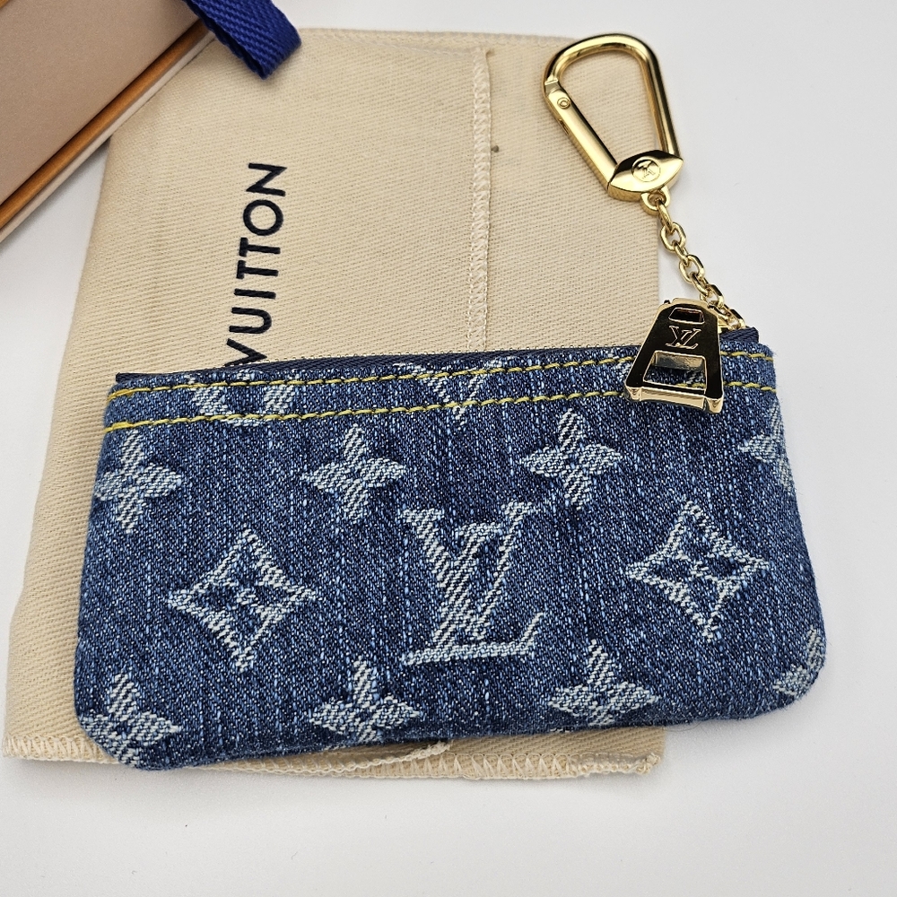 Brand new 2024 authentic Louis Vuitton denim remix key pouch - Picture 10 of 13